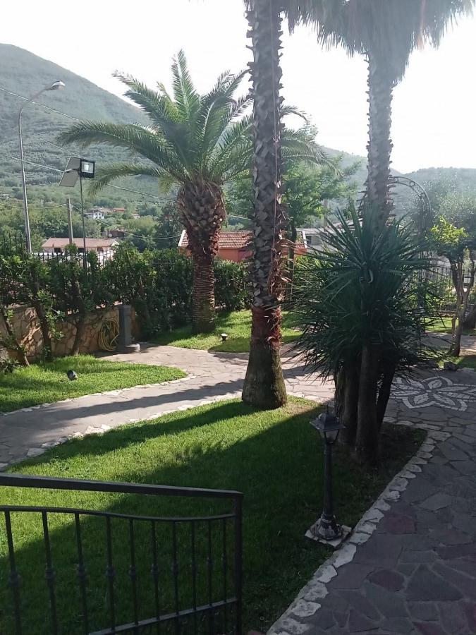 Villa Agata Forchia ภายนอก รูปภาพ