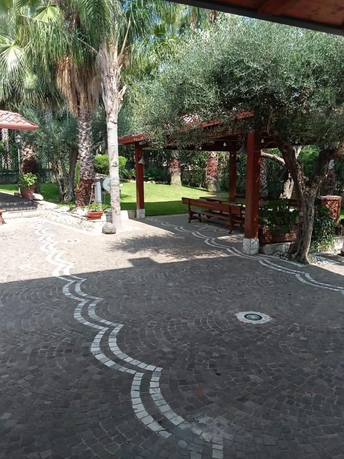 Villa Agata Forchia ภายนอก รูปภาพ