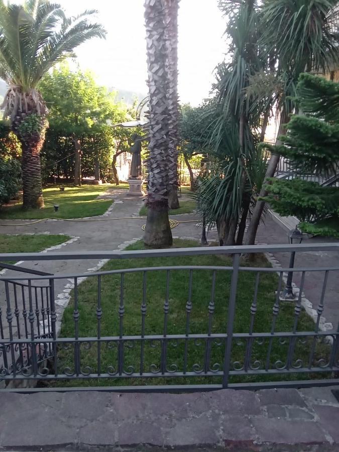 Villa Agata Forchia ภายนอก รูปภาพ