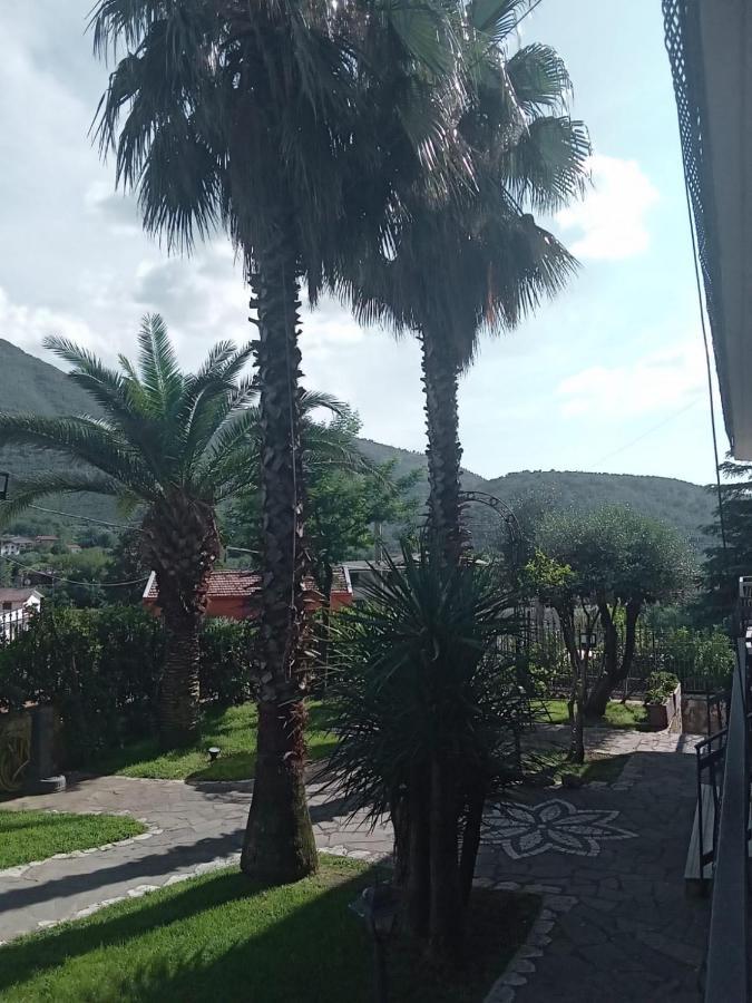 Villa Agata Forchia ภายนอก รูปภาพ
