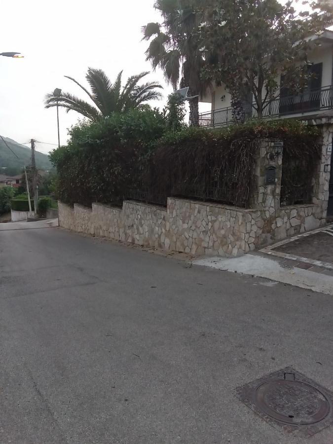 Villa Agata Forchia ภายนอก รูปภาพ