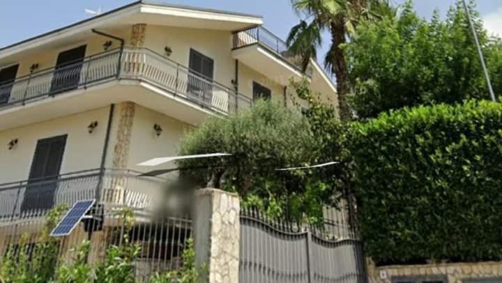 Villa Agata Forchia ภายนอก รูปภาพ