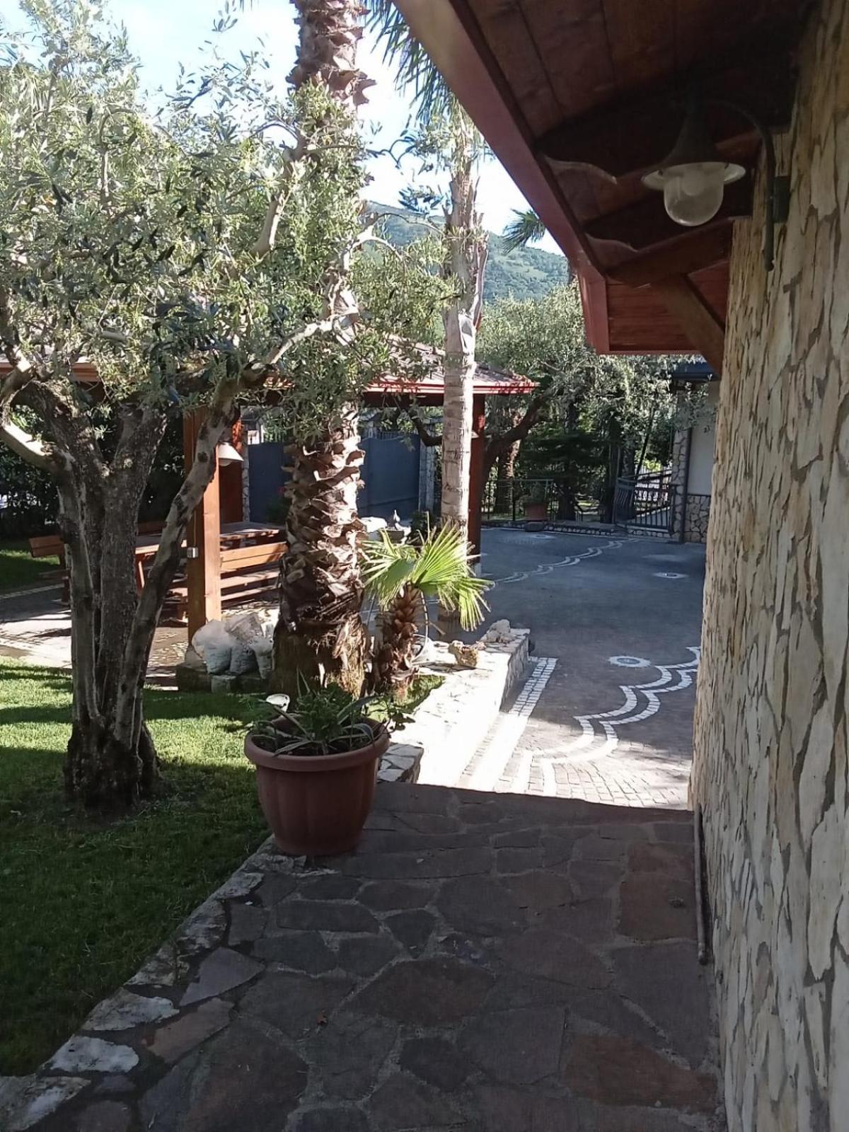 Villa Agata Forchia ภายนอก รูปภาพ